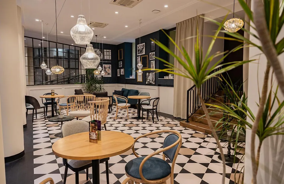 Tulip Hotels - Wroclaw Patio-1