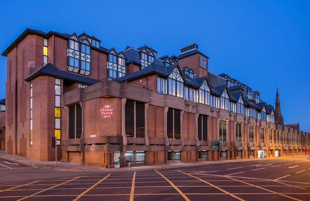 Crowne Plaza Chester By Ihg-1