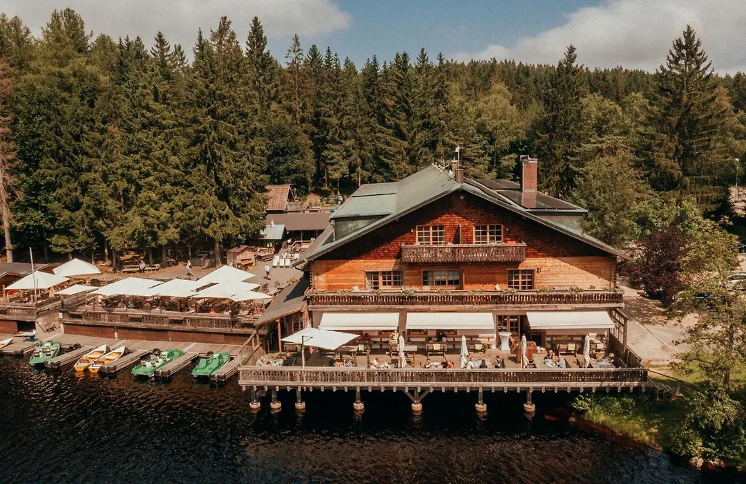 Hotel Am Fichtelsee-1