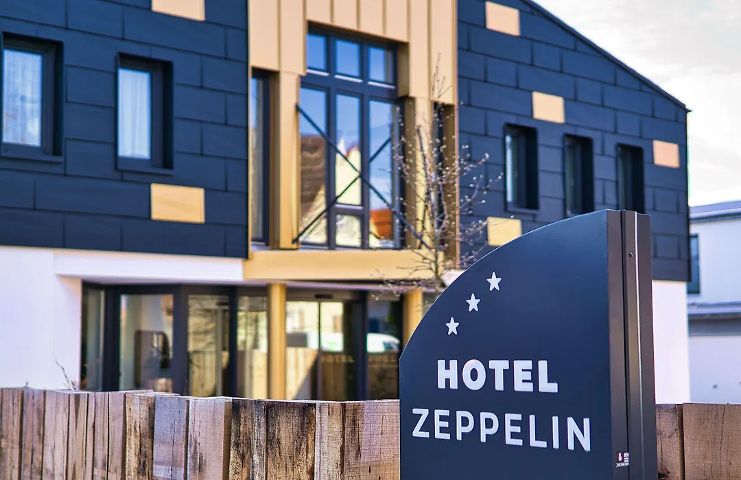 Hotel Zeppelin-1