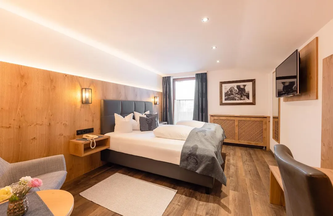 Hotel Alphof Stubaital-1