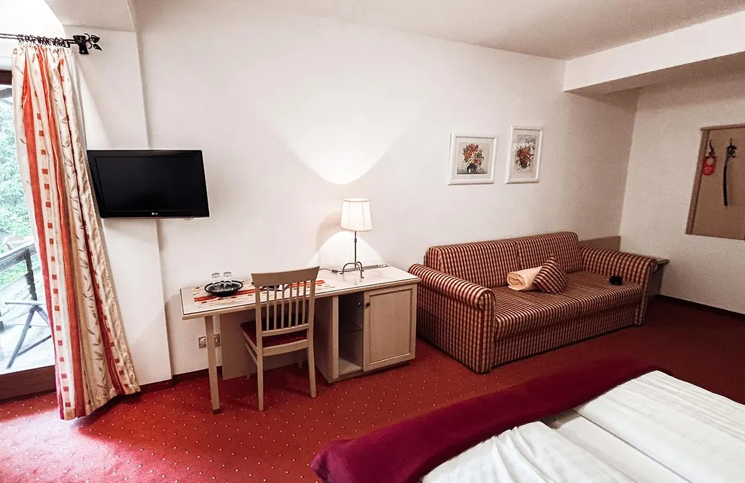 Hotel Gasthof zur Wacht-1