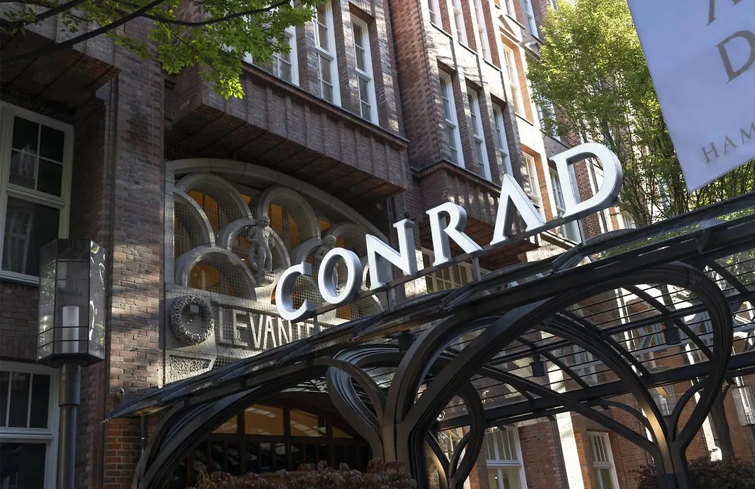 Conrad Hamburg-1
