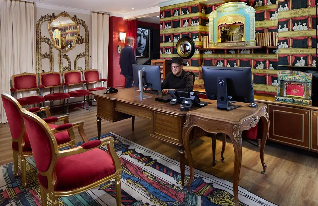 Hotel Sacha-1