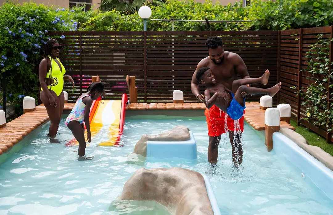 Residence Holidays-1