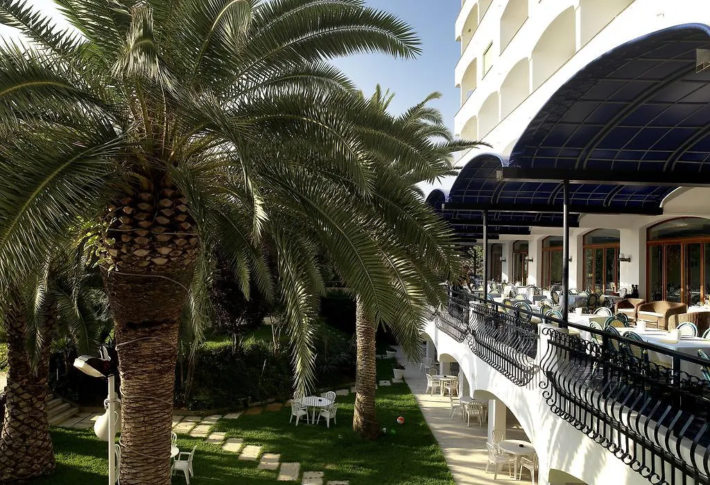 Grand Hotel Don Juan-1