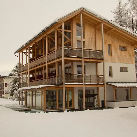 Garni - Hotel Am Burghuegel-2
