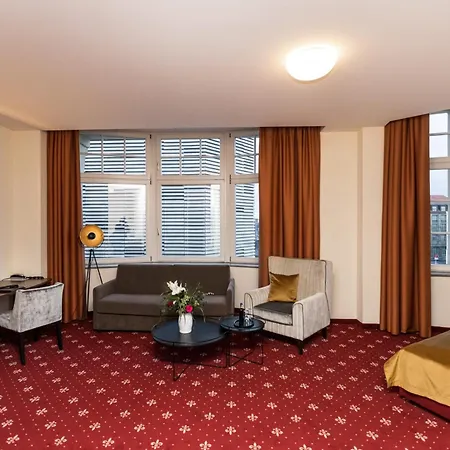 Royal International Leipzig-2