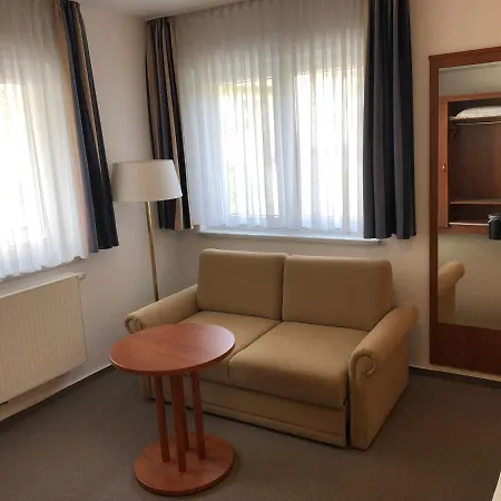 Hotel Garni Rabennest-3