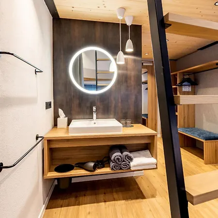BOLLWERK Lifestyle Hotel, automatisiertes Hotel mit Self Check In-2