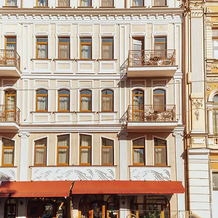Boutique Hotel Palais Royal-3