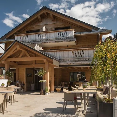 Caschu Alp Boutique Design Hotel Stoos - Adults Only-3