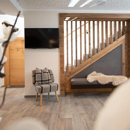 Skylodge Alpine Homes-3