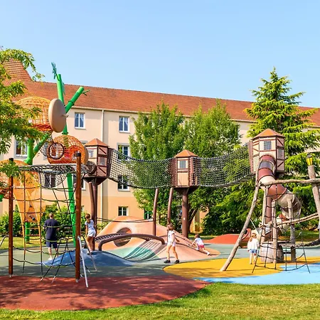 Explorers Hotel Marne-La-Vallee-2