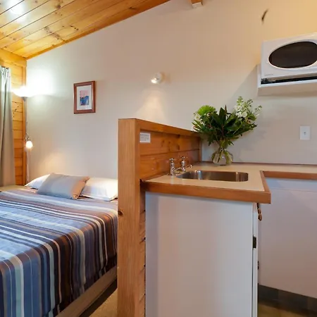 Outrigger Motel-3