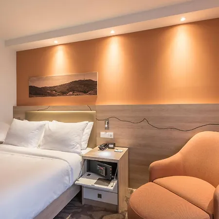 Hampton By Hilton Freiburg-2