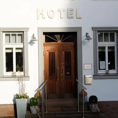 Zur Ewigen Lampe Romantisches Landhotel-2