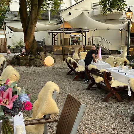 Monis Jägerhaus-2