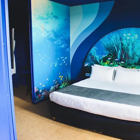 Explorers Hotel Marne-La-Vallee-3
