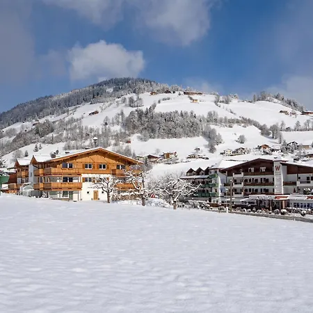 Hotel Der Wastlhof - direkt an der Skipiste Wellness&Spa-3