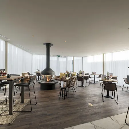PREMIER SUITES Antwerp-3