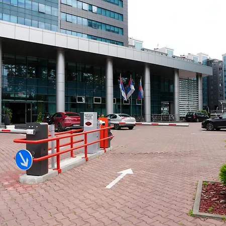 Apart-hotel Integra-2