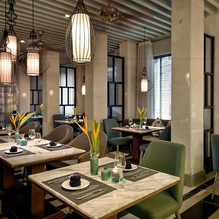 Aira Boutique Hanoi Hotel & Spa-3