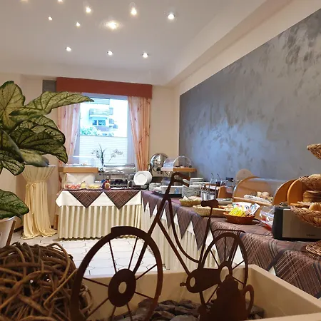 Avantgarde Hotel-3