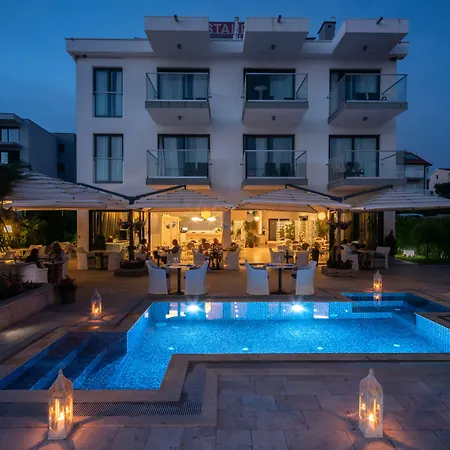 Boutique Hotel Life, Sea, Wellness & Spa-3