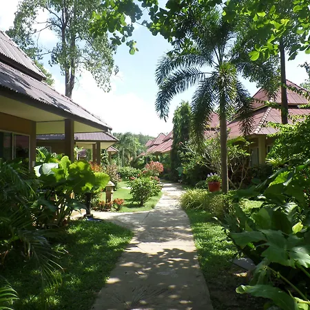 Lanta Castaway Beach Resort-3