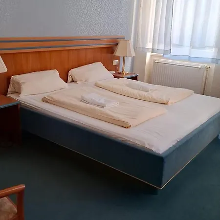 Rathaushotel-3