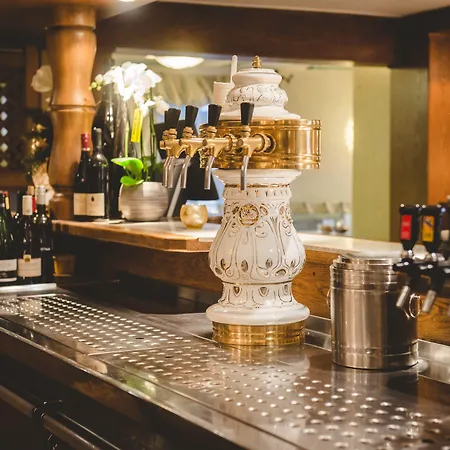 Hotel&Restaurant Zum Vater Rhein-2