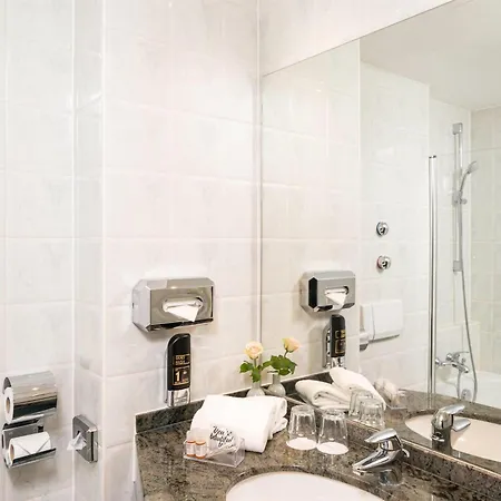 Qu Hotel, Trademark Collection By Wyndham-2