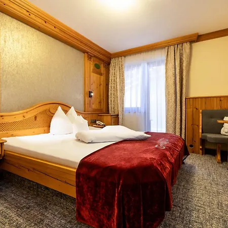Hotel Alpenrose-3