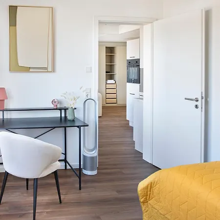 Louis & Louise Apartments & Rooms I Digital Check In-3