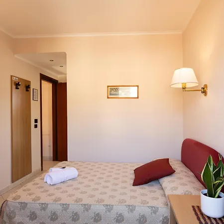 Hotel Stella-3
