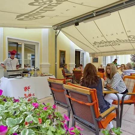 Hotel Reza-2