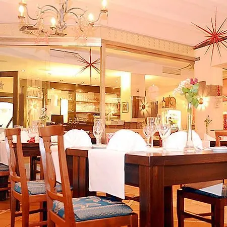 Hotel Restaurant Ueberwasserhof-3