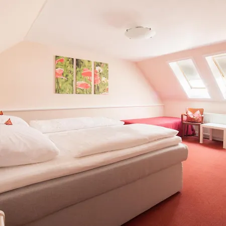 Schäfers Hotel, Self-Check-in, Cafe und Bäcker am Hotel-3