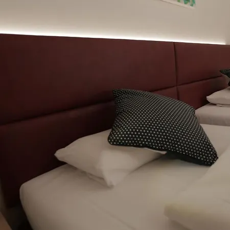 Galeria Airport Hotel-3