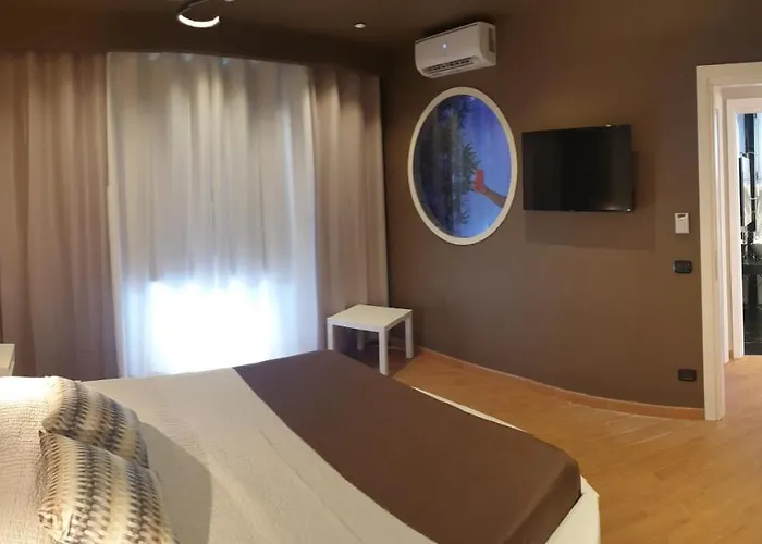 Hotel: Th Luxury Fly