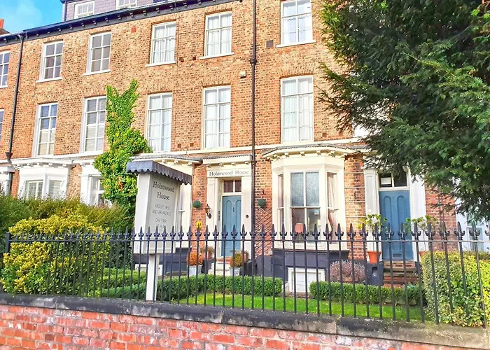 Gästehaus: Holmwood House Guest Accommodation