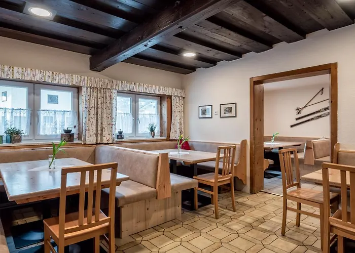 Günstiges Hotel: Besenhaus