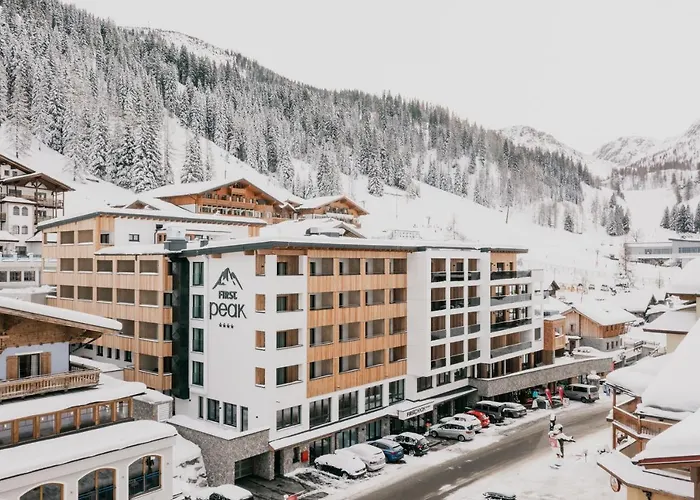 4-Sterne-Hotel: FIRSTpeak Zauchensee