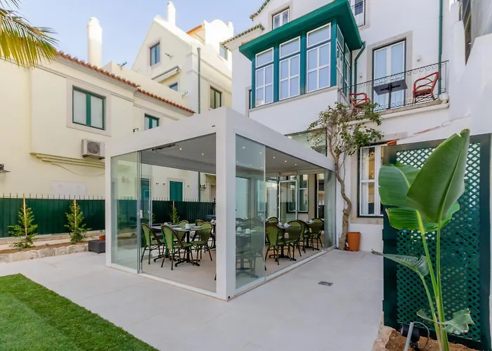 Resort: Westlight Cascais Chalet - Adults Only