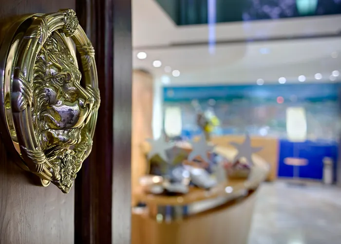 Resort: Hotel Del Mar