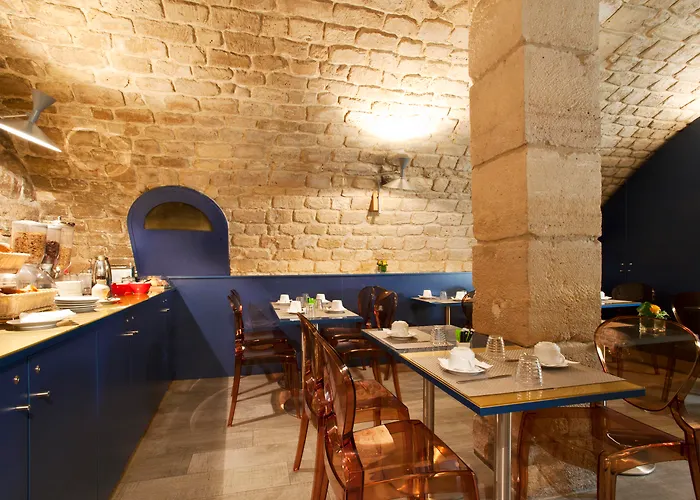 Hotel: Trianon Gare De Lyon