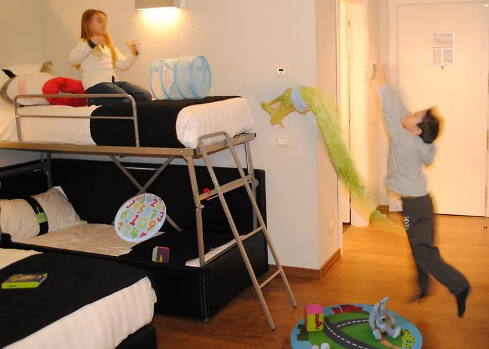 Holiday Inn Genoa City By Ihg