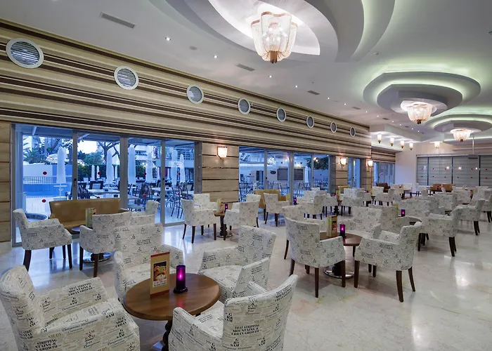 Alaiye Kleopatra Hotel