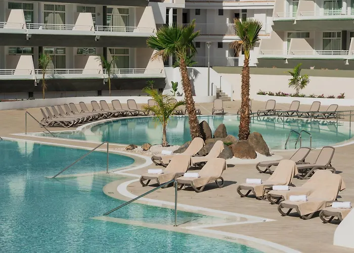 Hotel mit Pool: Gara Suites Golf & Spa